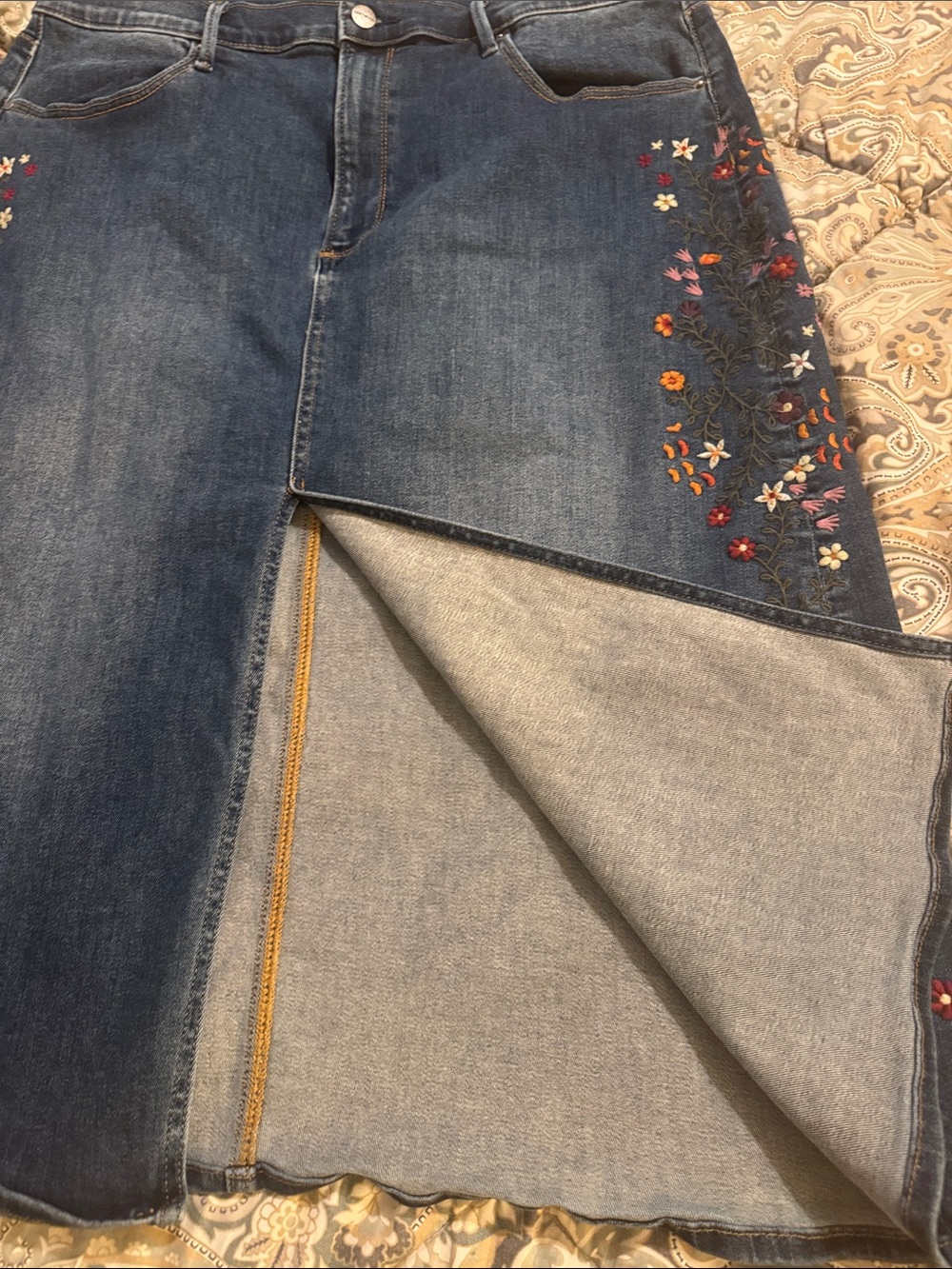 Driftwood Embroidered Bohemian Floral Vine Denim Deep Silt Midi Skirt SZ 18 EUC - Picture 4 of 12